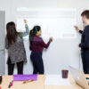 KarlBilder smart projektori varv markertahvel interaktiivne valge projektoriga seinale kirutamine naidispilt